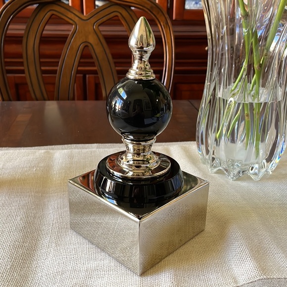 Art Deco silver color and black table shelf sculpture decor accent display - Picture 8 of 8